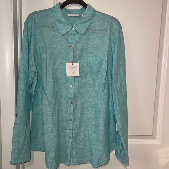SUSAN GRAVER Light Blue Linen Blend Button Up Shirt Size Medium NWT - Picture 1 of 5